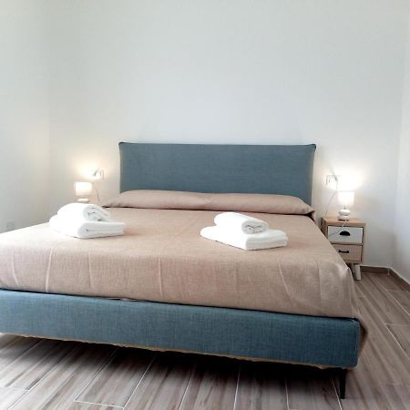 Flamingo Guest House- Rooms Ольбия Экстерьер фото