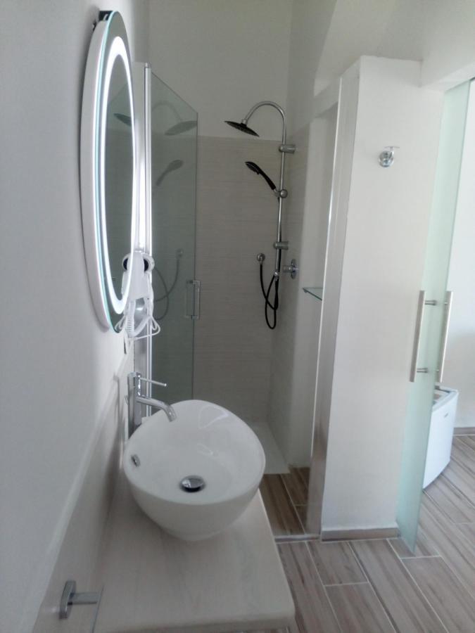 Flamingo Guest House- Rooms Ольбия Экстерьер фото