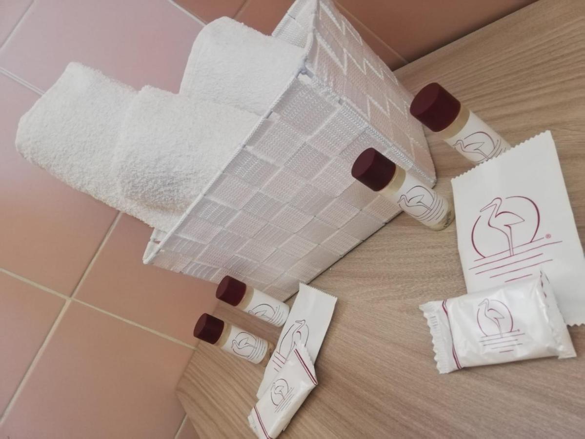 Flamingo Guest House- Rooms Ольбия Экстерьер фото