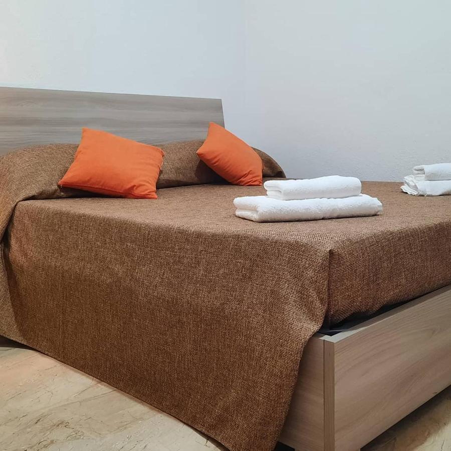 Flamingo Guest House- Rooms Ольбия Экстерьер фото