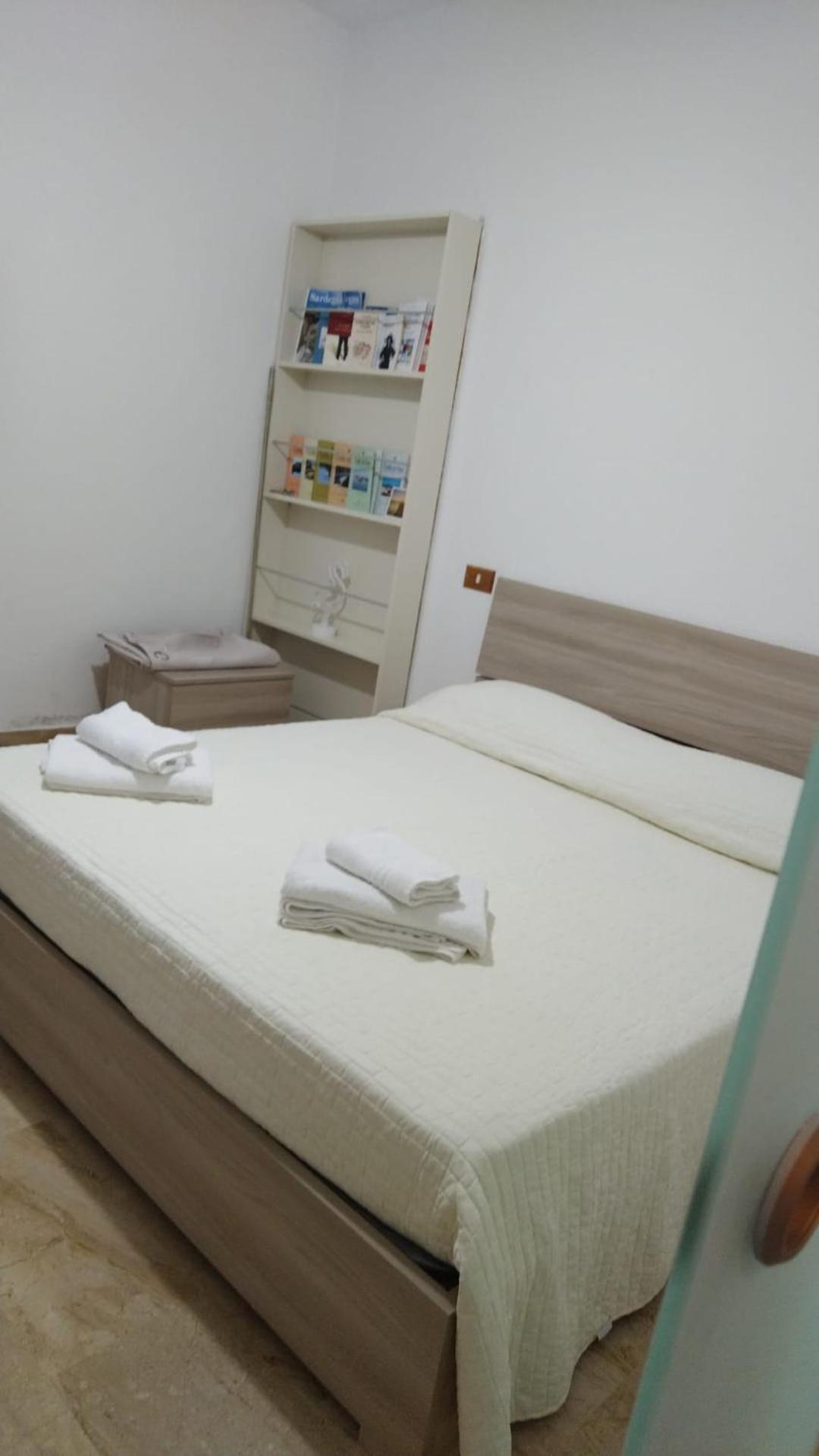 Flamingo Guest House- Rooms Ольбия Номер фото